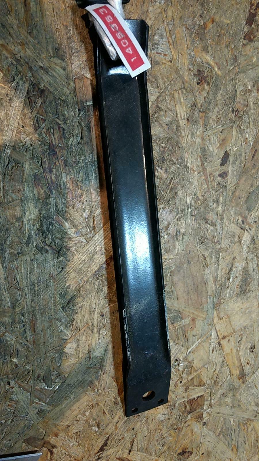 Kadett C Achterbumpersteun rechts 305mm original GM Opel NEU