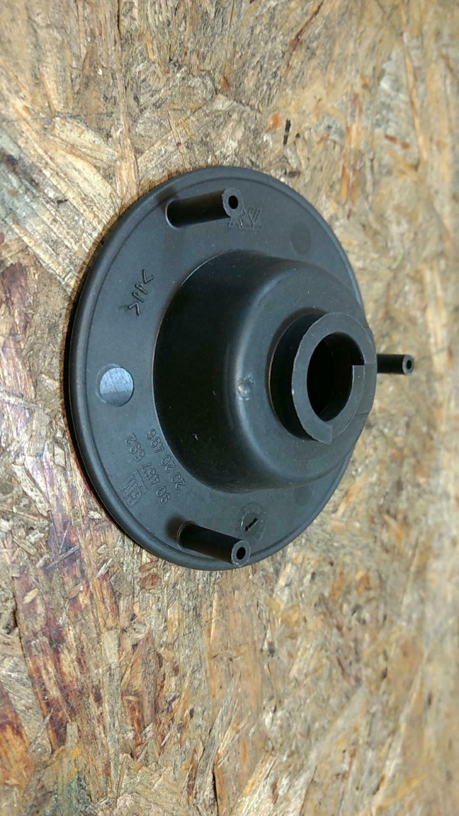 Opel Omega B drehbarer Knopf Seitenwandverkleidung original GM NEU
