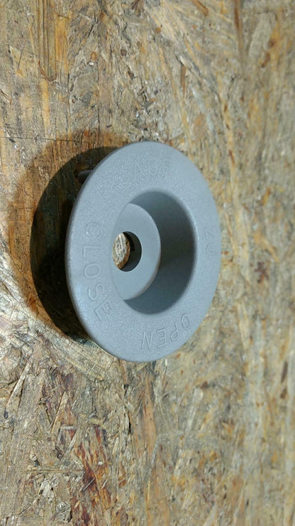 Opel Omega B drehbarer Knopf Seitenwandverkleidung original NEU