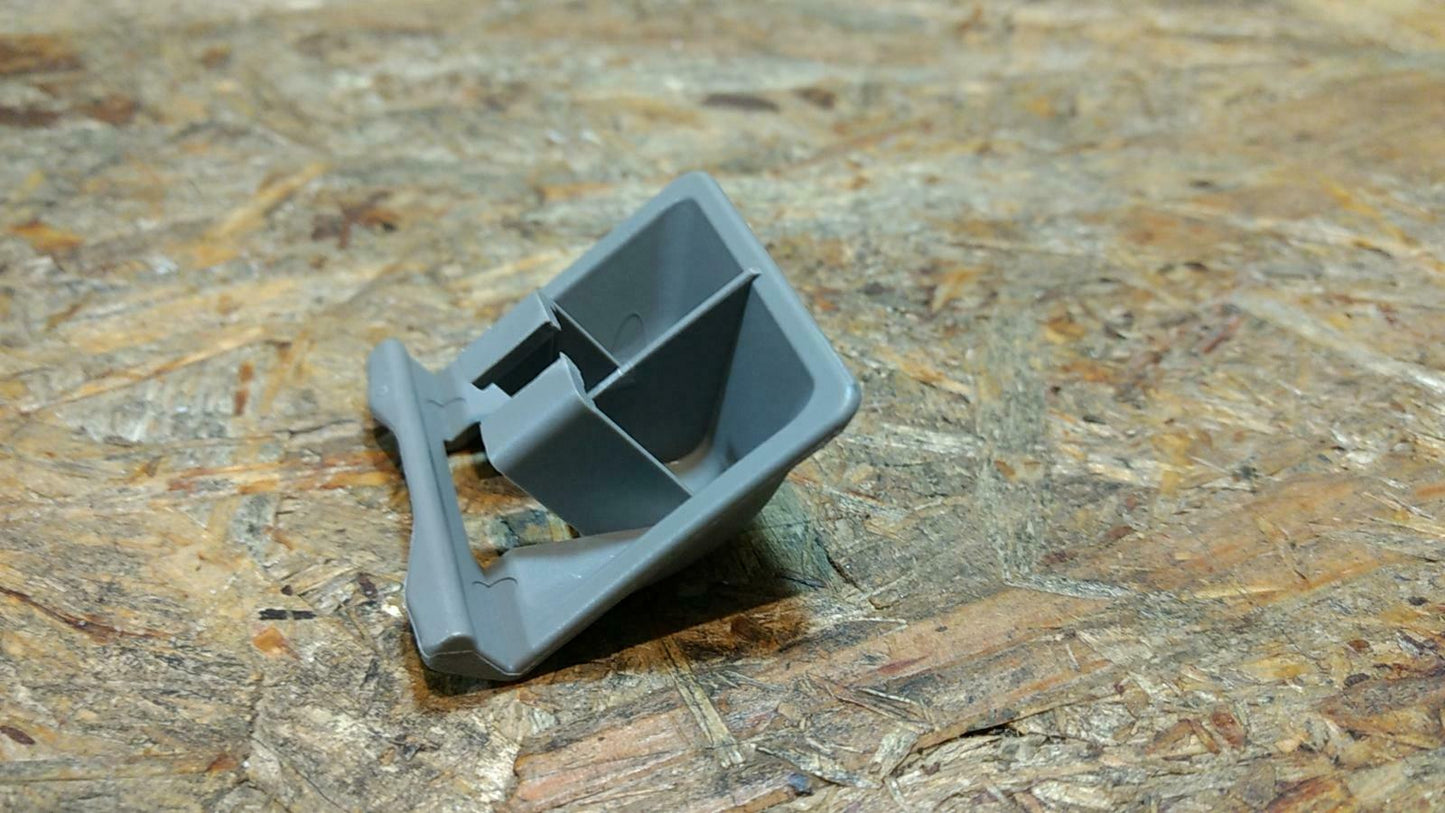 Astra G Clip Laderaumabdeckung original GM Opel NEU