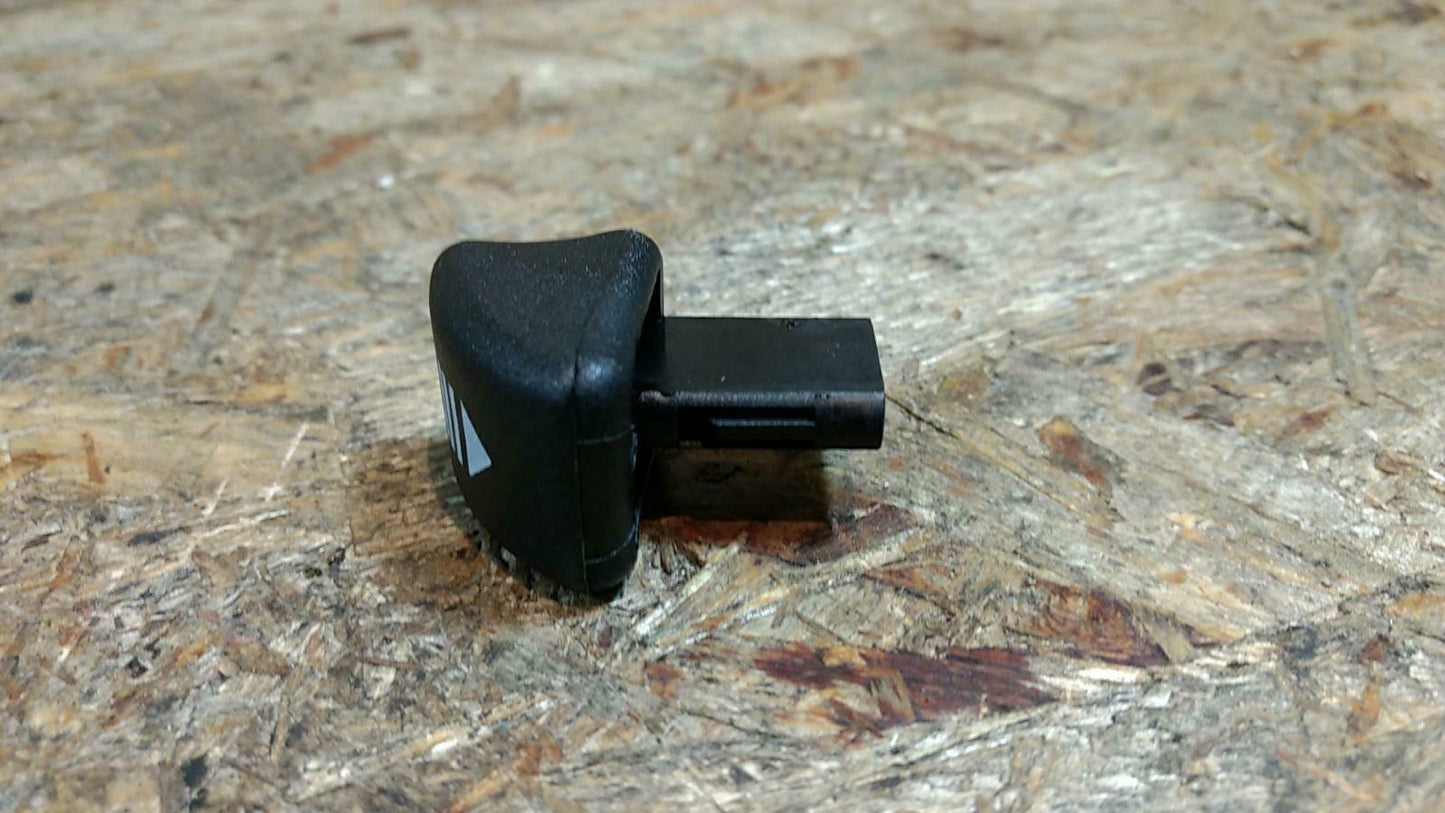 Arena 97-01 Knopf Rückenarretierung original GM Opel NEU