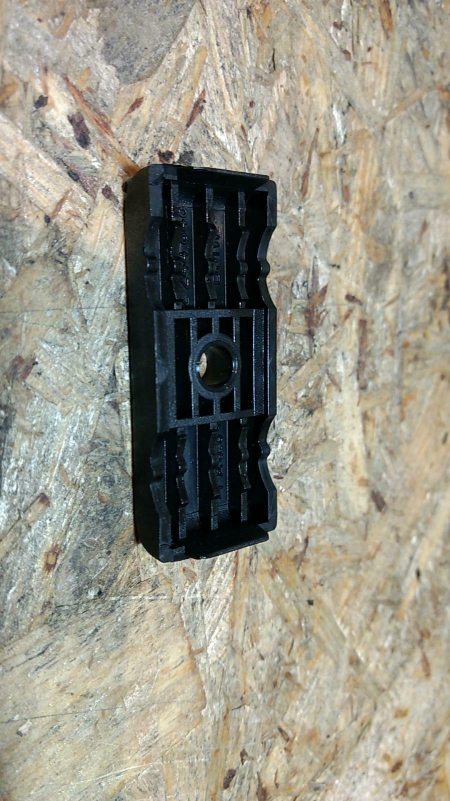 Opel Omega B Clip Ölleitung original GM NEU