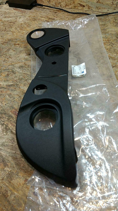 Cascada Verkleidung Sitz außen links original GM Opel NEU