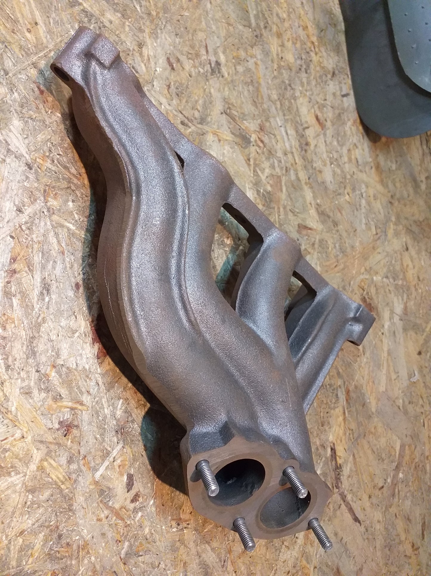 Kadett E Abgaskrümmer original GM Opel NEU