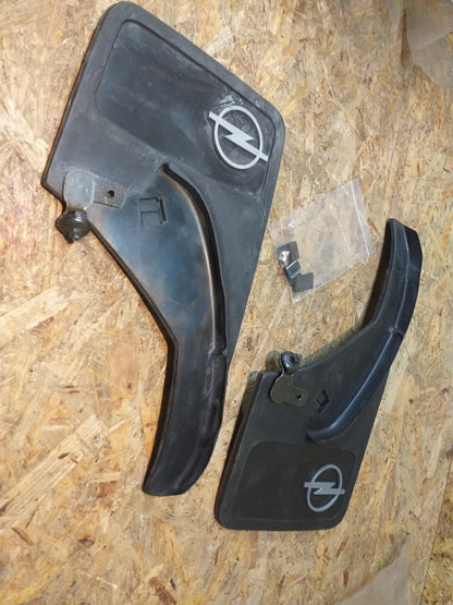 Corsa A CC Schmutzfänger hinten original GM Opel NEU