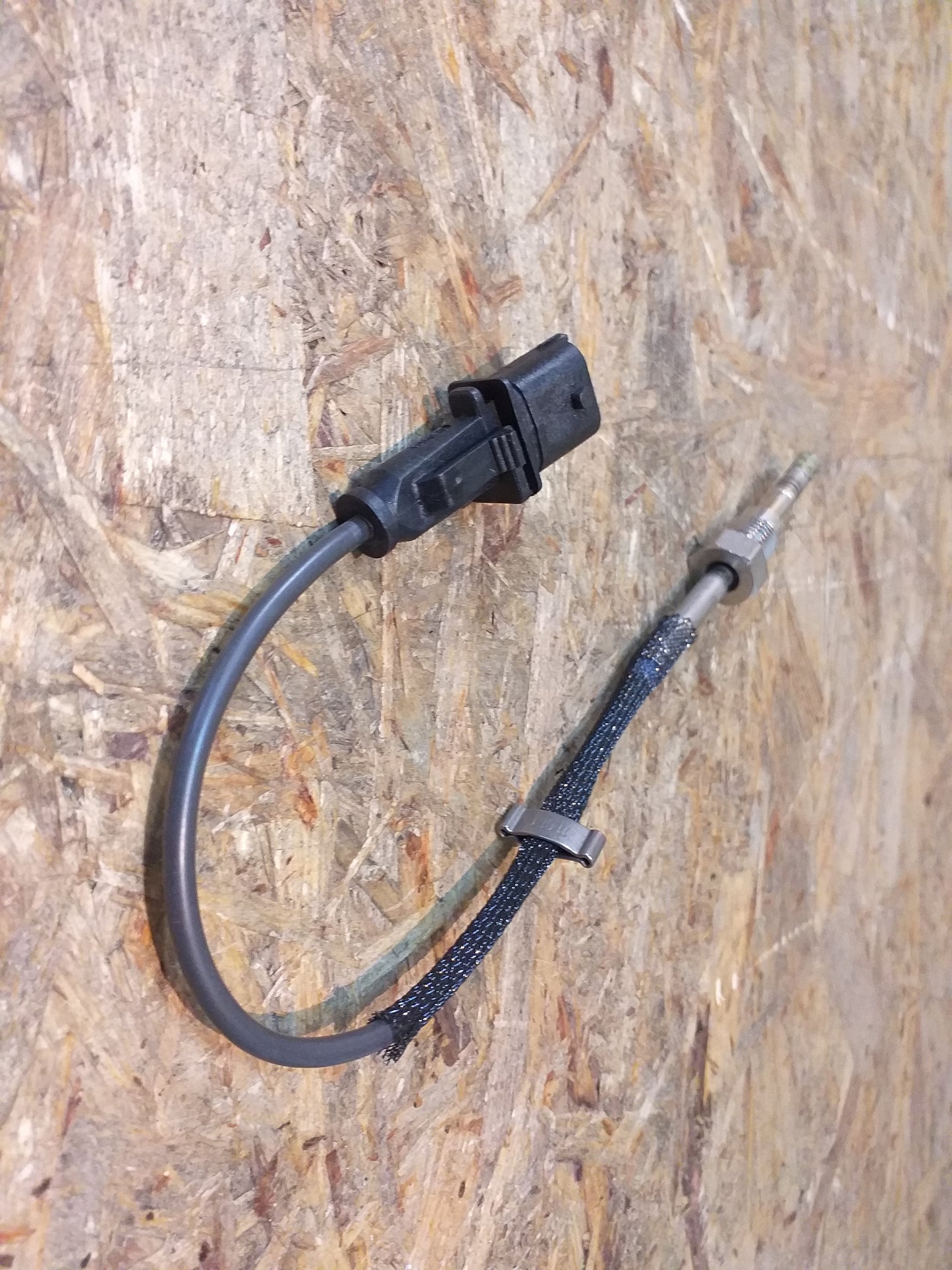 Astra Signum Vectra C Zafira B 1.9 Sensor Abgastemperatur original GM NEU