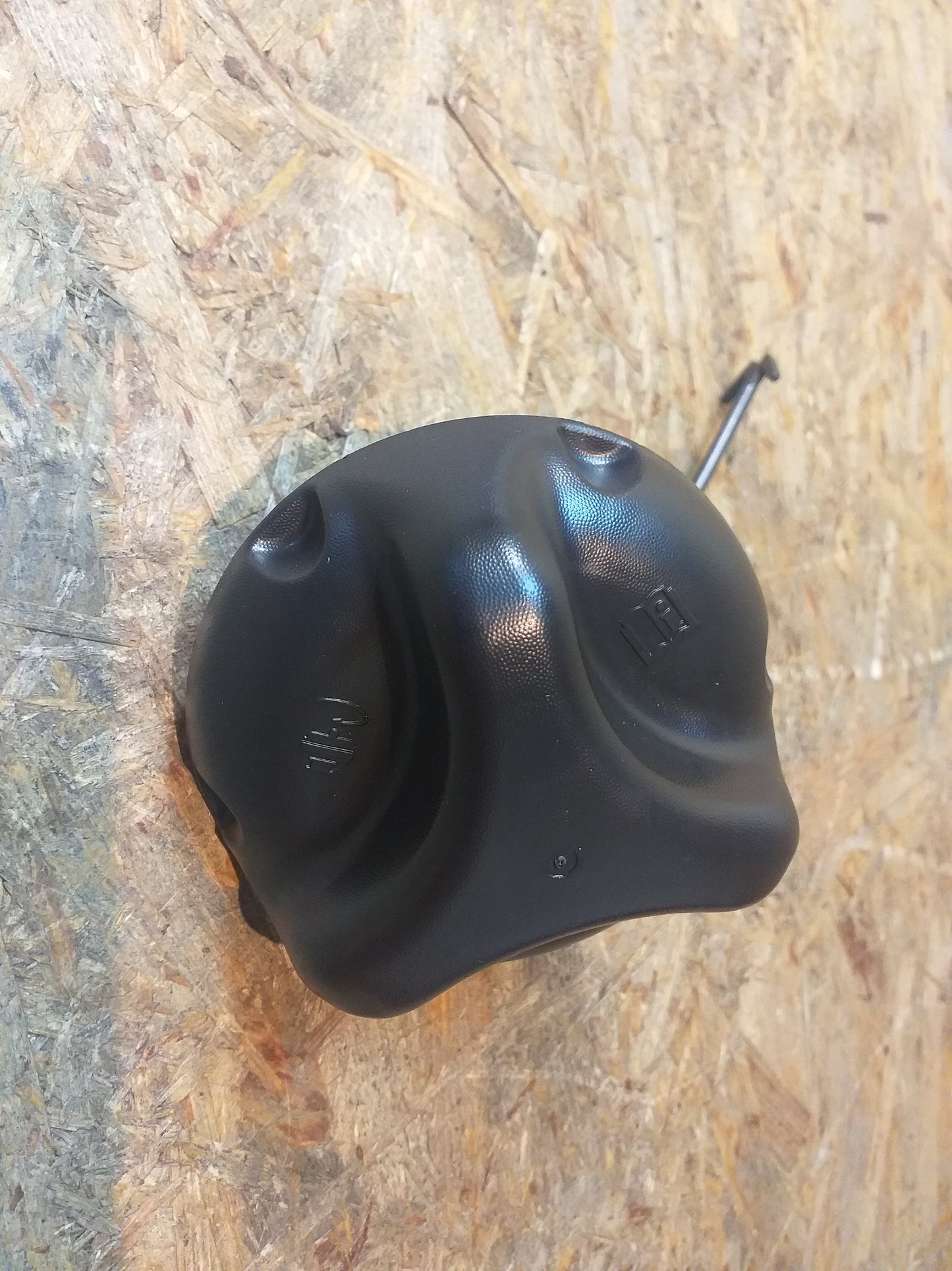 Hummer H2 / H3 Tankdeckel original GM NEU