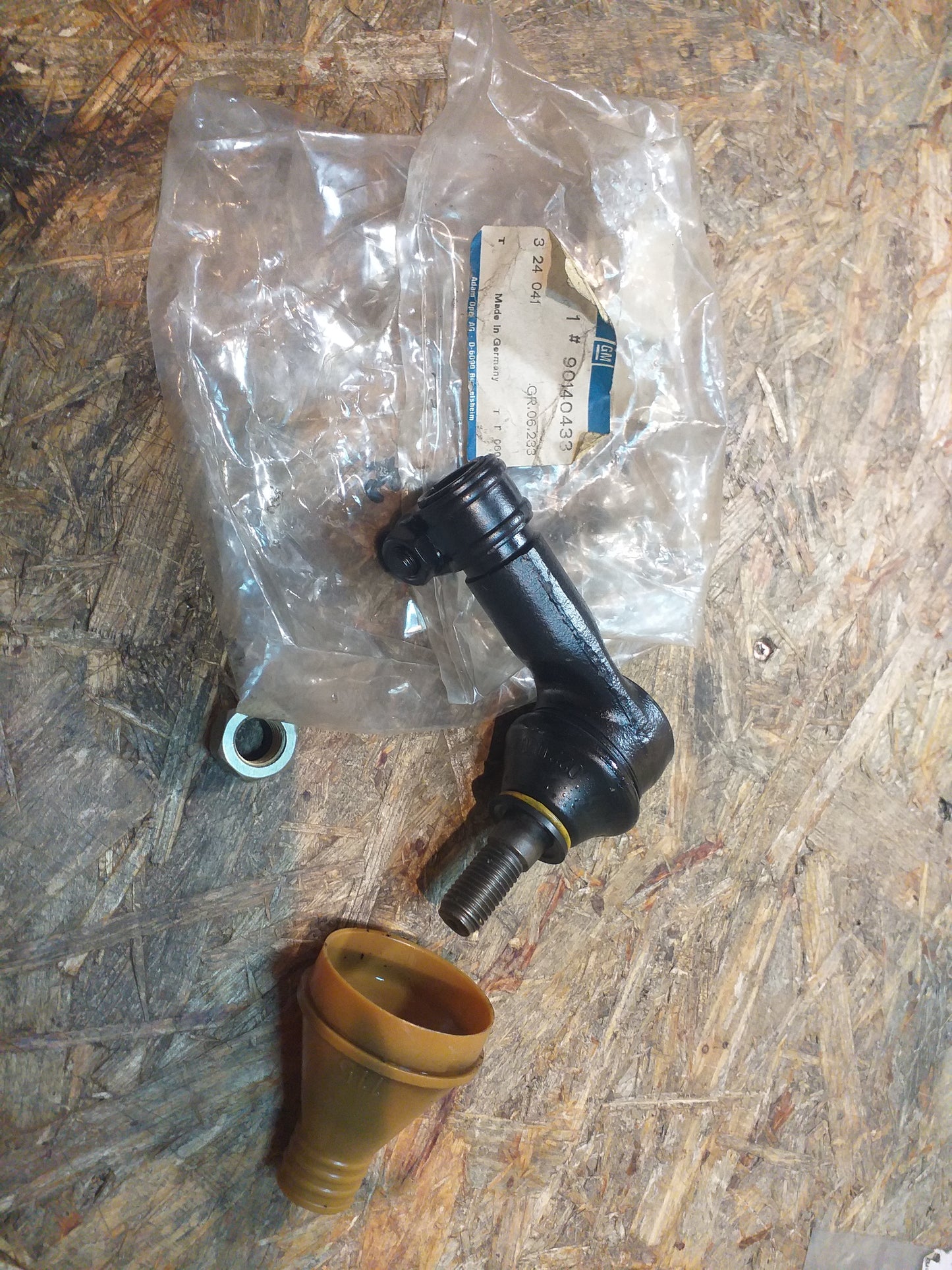 Kadett D Spurstangenkopf original GM Opel NEU
