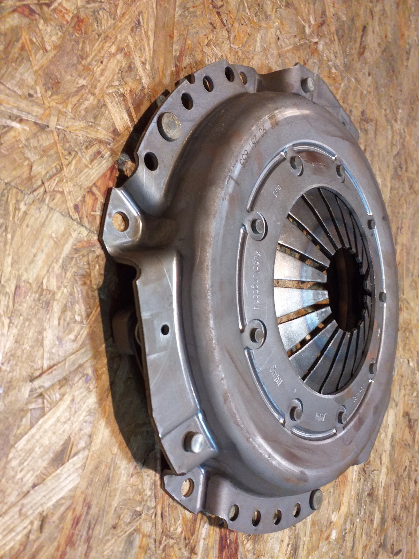 Kadett D/E Ascona C Kupplungsdruckplatte original GM Opel NEU