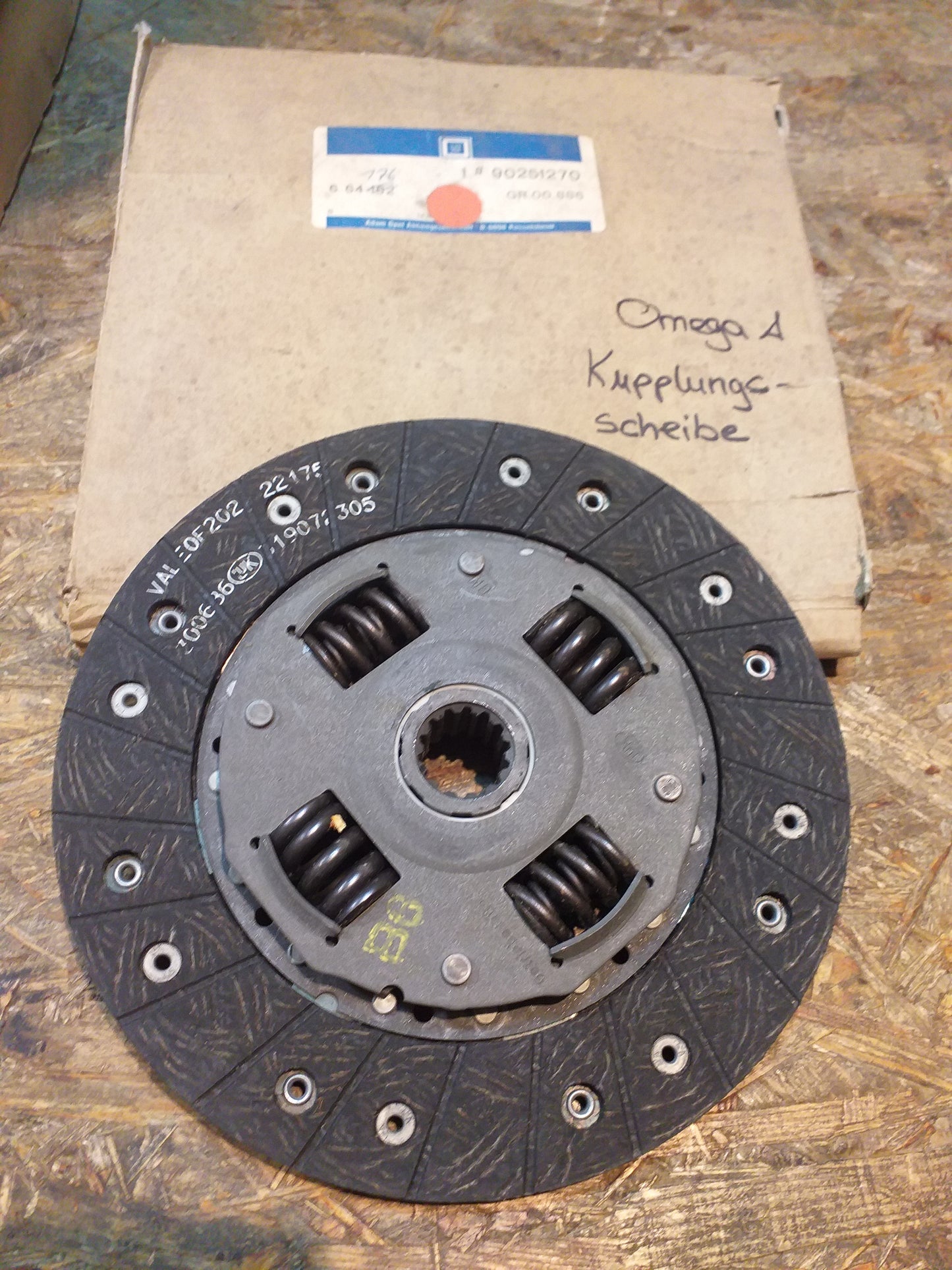 Omega A Kupplungsscheibe original GM Opel NEU