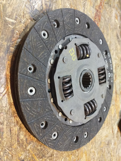 Omega A Kupplungsscheibe original GM Opel NEU