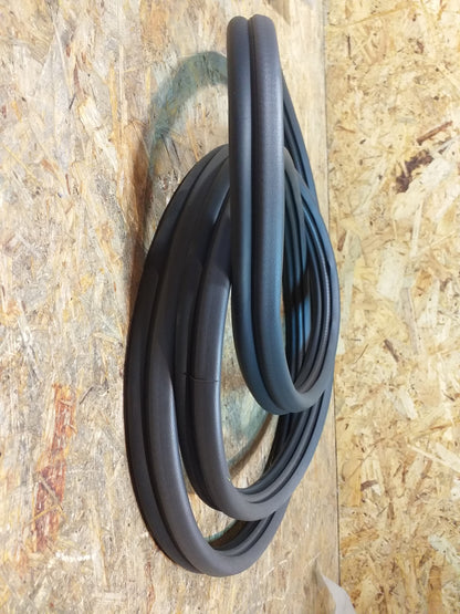 Omega A Gummiabdichtung hinten beidseitig original GM Opel NEU