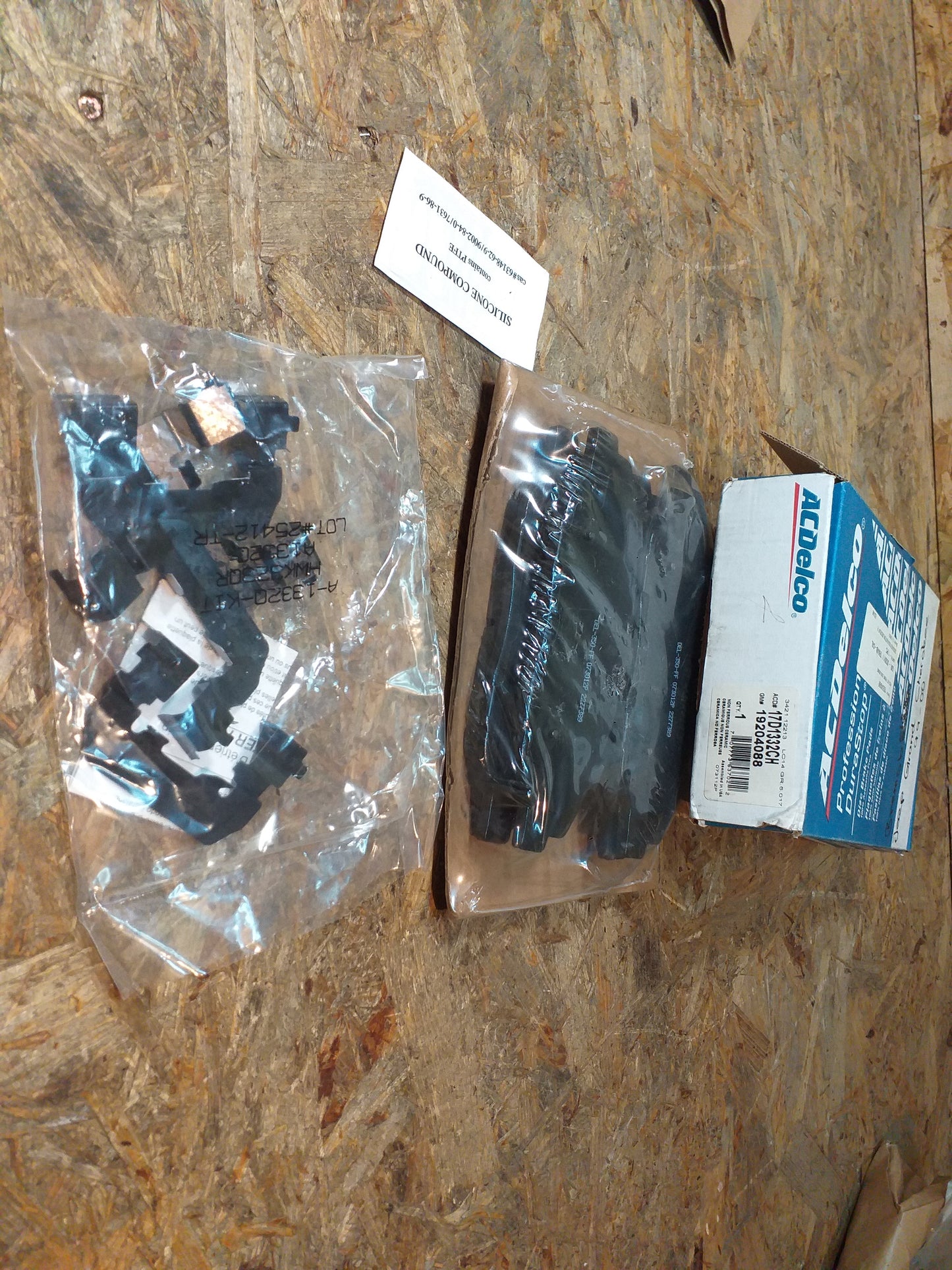 Jeep Grand Cherokee Bj 99-00 Bremsbeläge original AC DELCO NEU