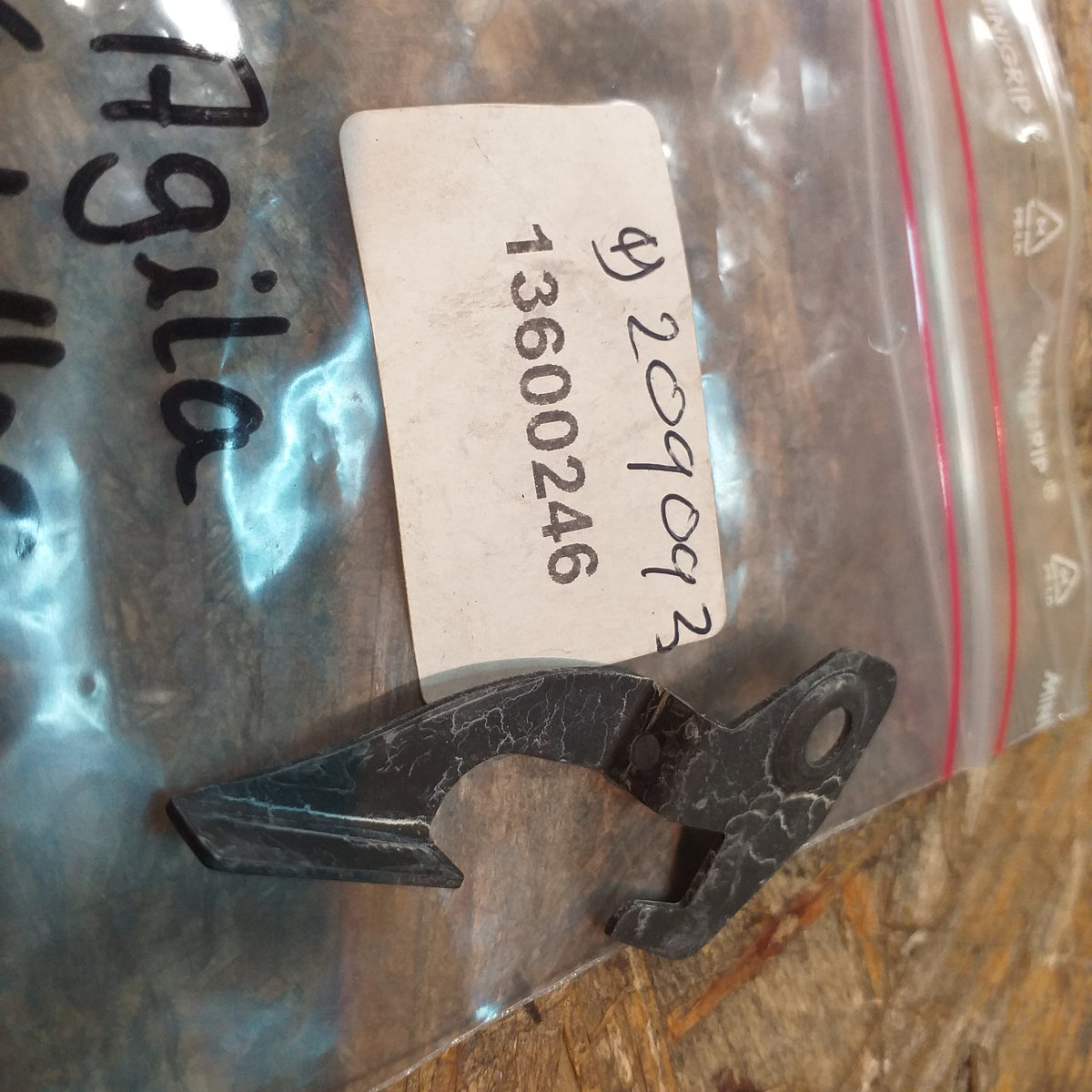 Agila Versteller Bremsbacken hinten rechts original GM Opel NEU