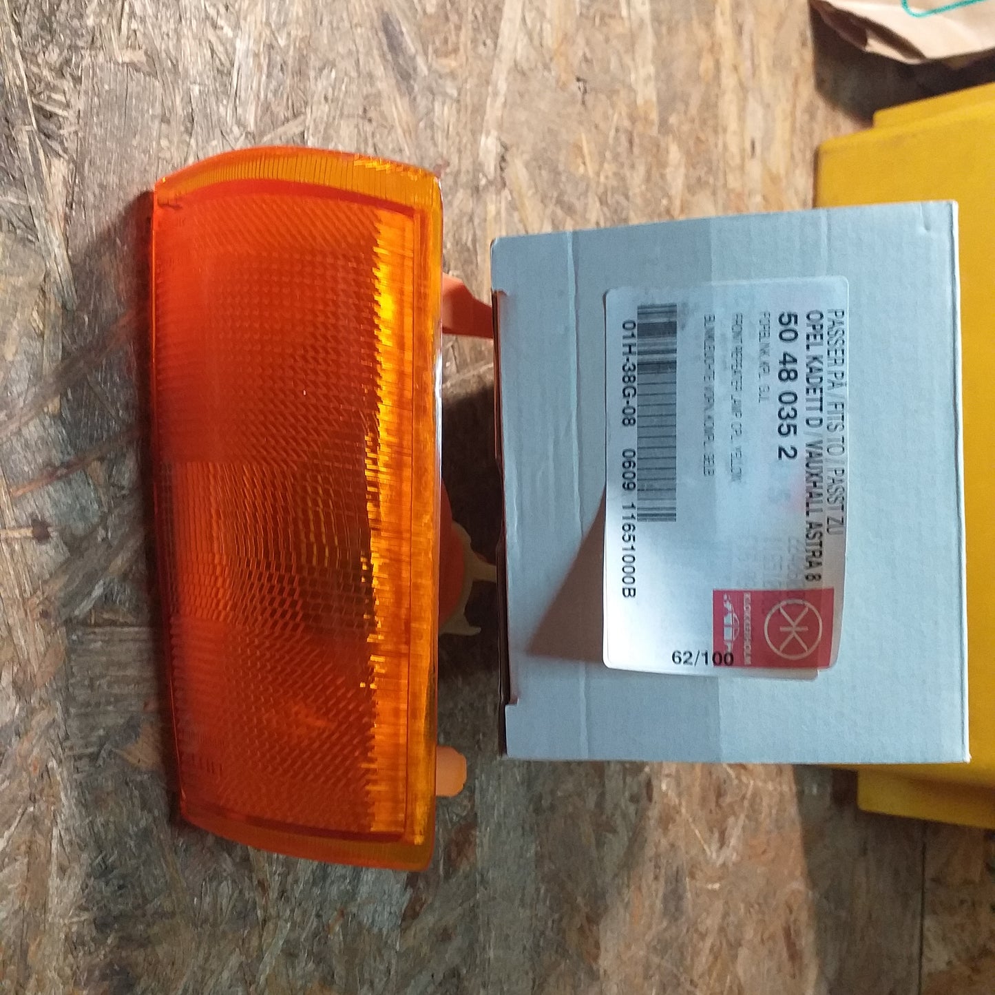 Opel Kadett D Vauxhall Astra 8 Blinkerleuchte vorne original Klokkerholm NEU