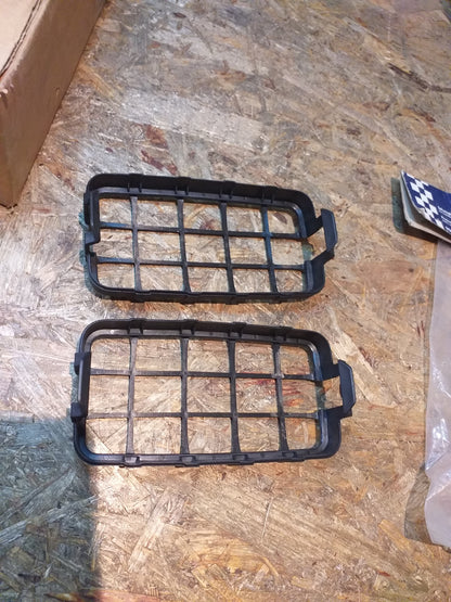 Schutzgitter für Nebelscheinwerfer und Fernscheinwerfer Optilux 4290 original NEU