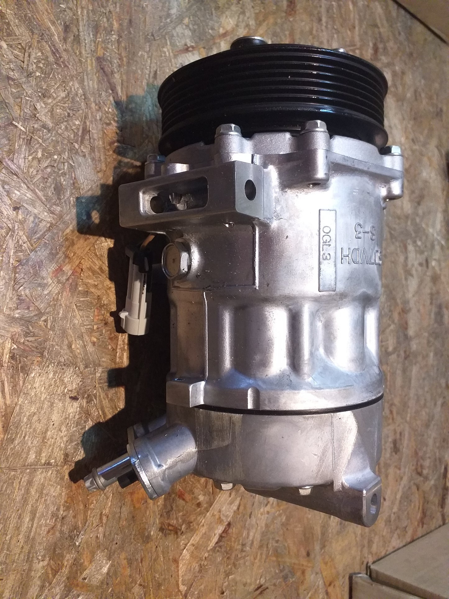 Vectra C Signum Klimakompressor original GM Opel NEU