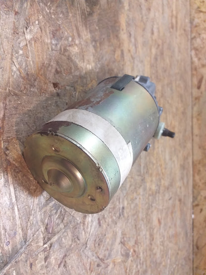 Omega A Scheibenwischermotor original GM Opel NEU