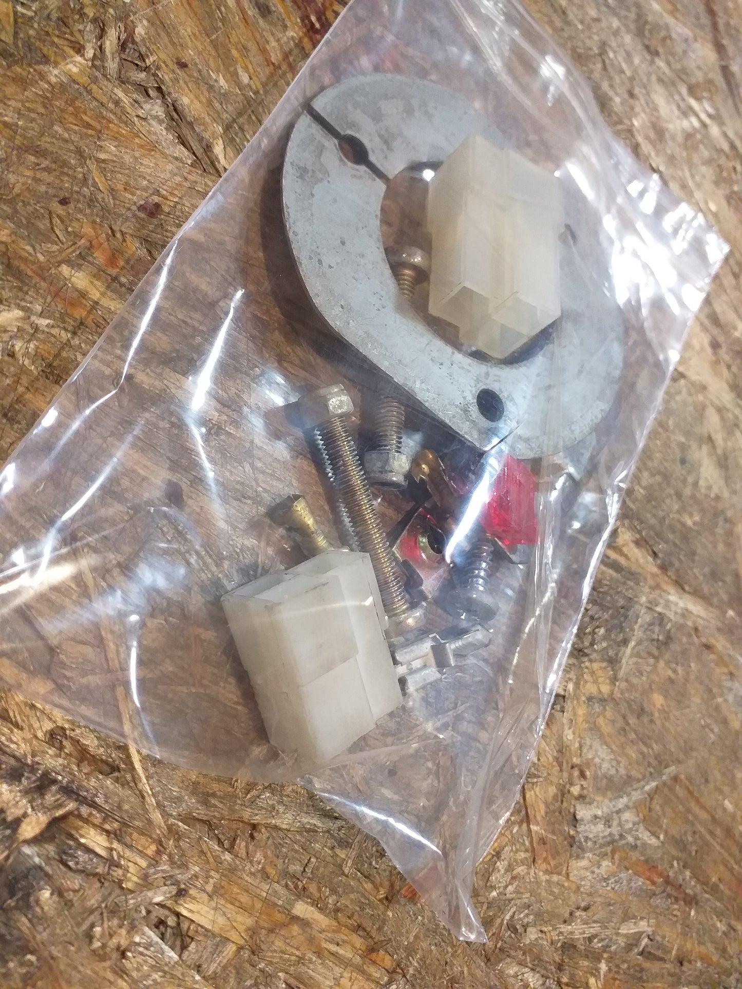 Omega B E-Satz Anhängerkupplung original GM Opel NEU