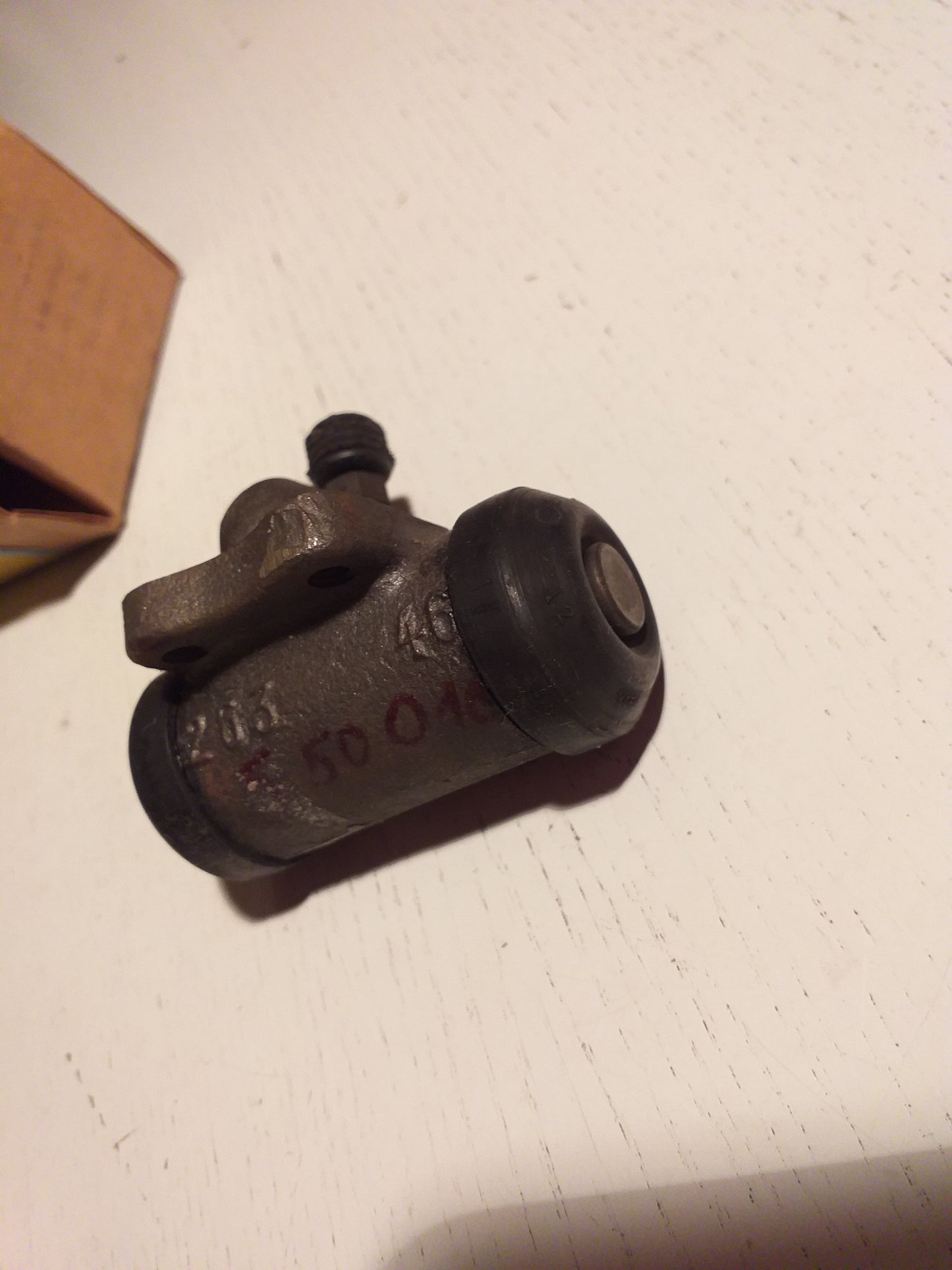 Kapitän P1 2.6 Kadett A Radzylinder vorne links original Opel NEU