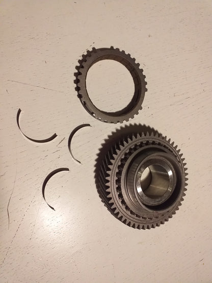 Saab Zahnrad 5 Gang Schaltgetriebe original SAAB NEU