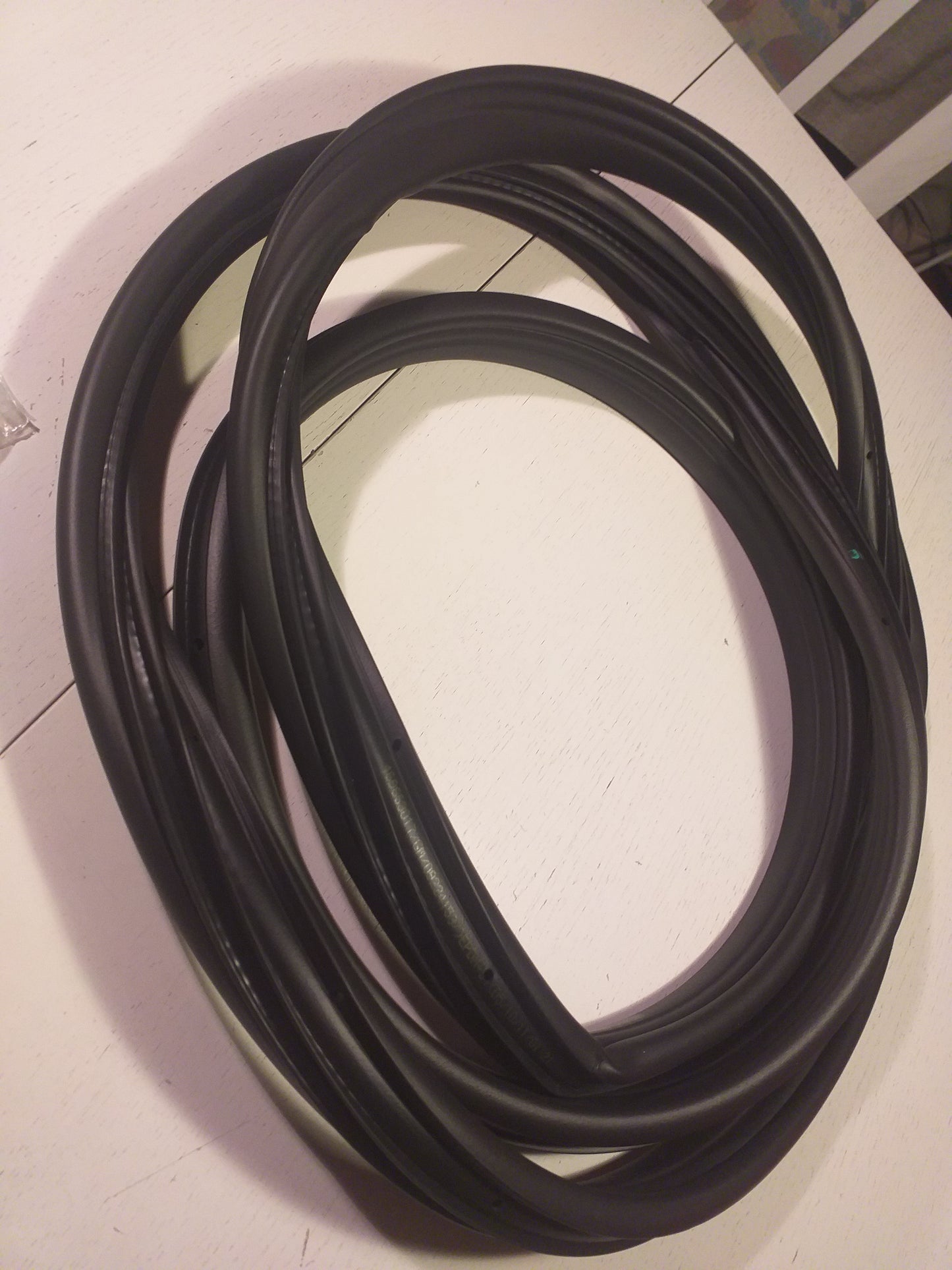 Corsa C 5Türer Gummiabdichtung vorne links original GM Opel NEU