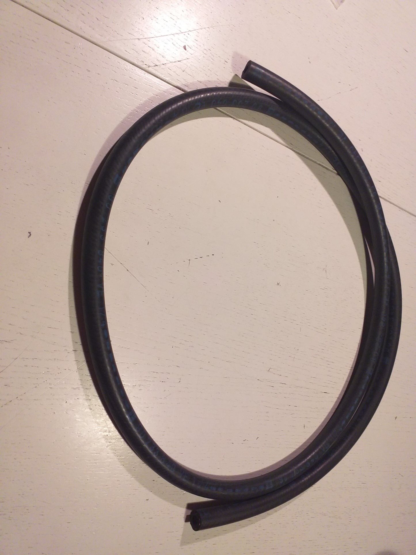 Calibra A 2,0 Kühlerschlauch Ausgleichsbehälter original GM Opel NEU