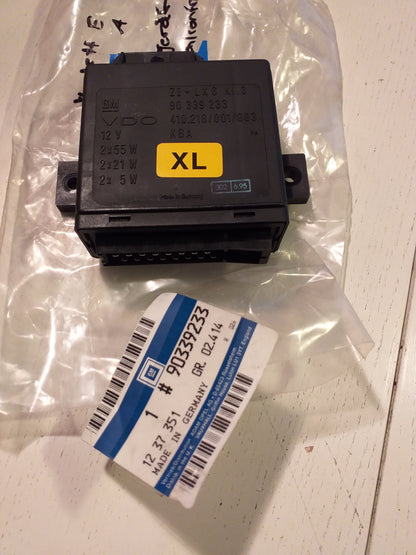 Kadett E  Omega A Vectra Steuergerät Glühlampenkontrolle original GM Opel NEU