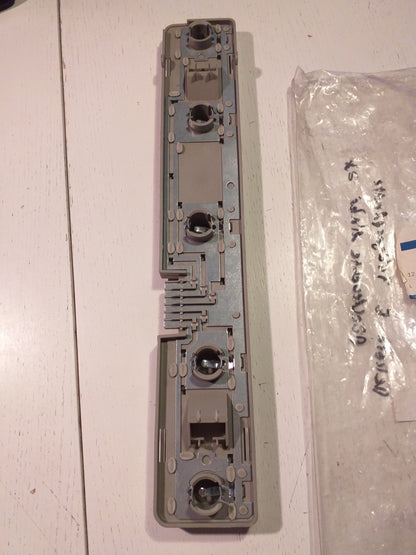 Rekord E Lampenträger hinten links original GM Opel NEU