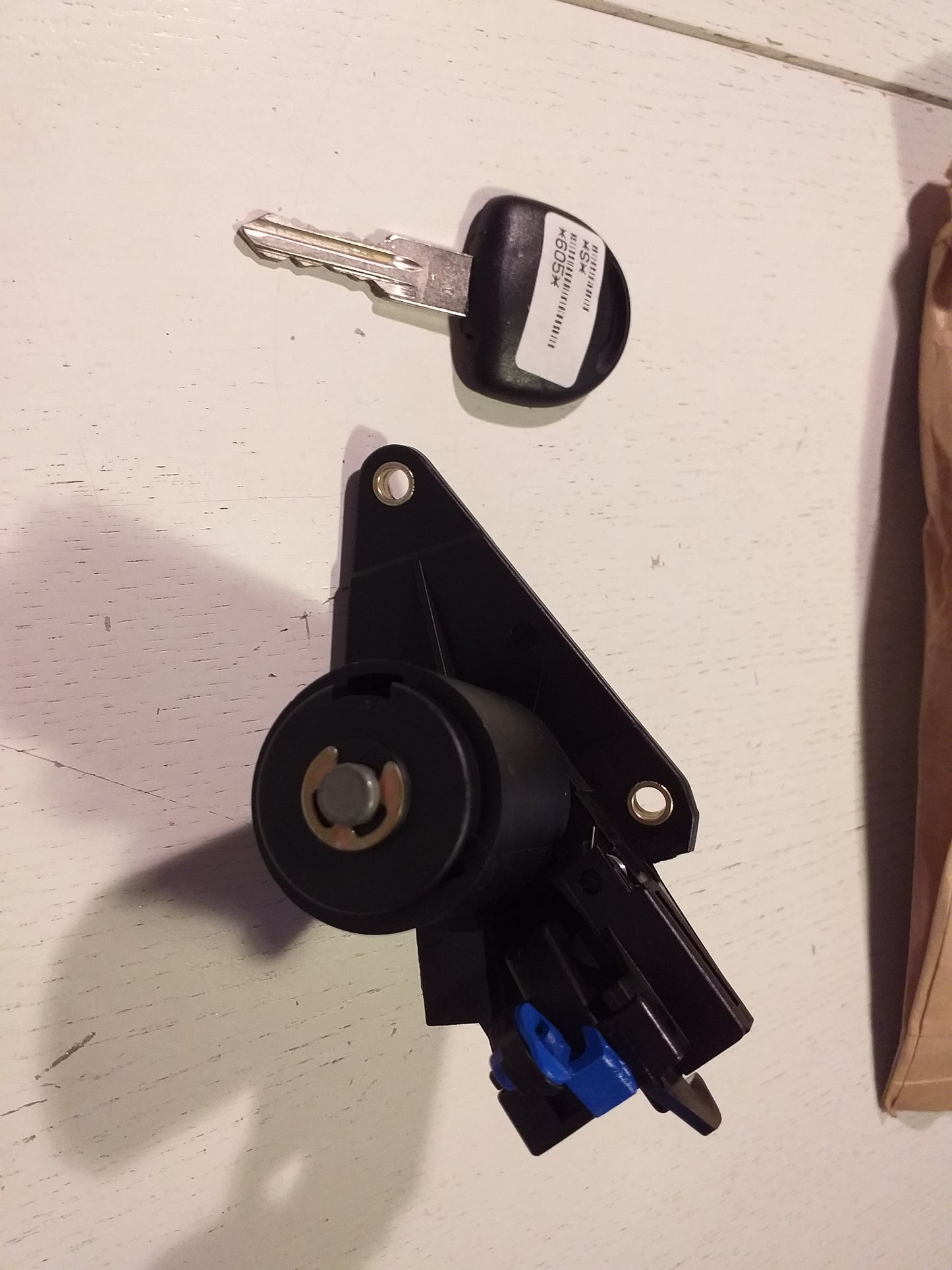 Corsa B Schließzylinder und Schlüssel original GM Opel NEU