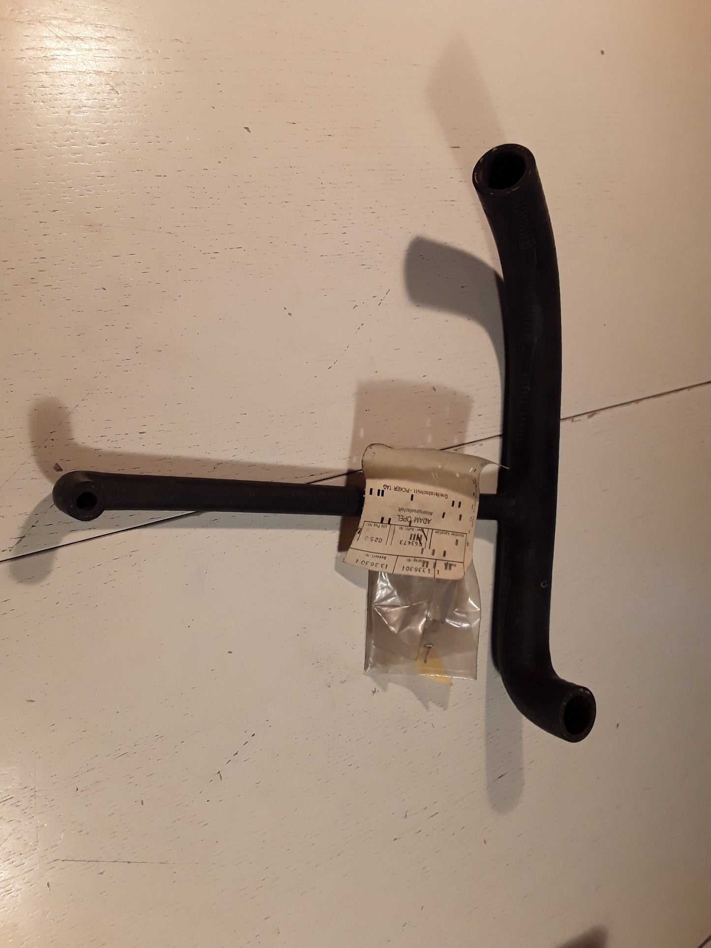 Rekord E 1,8S Schlauchbogen Vorwärmung / Saugrohr original GM Opel NEU