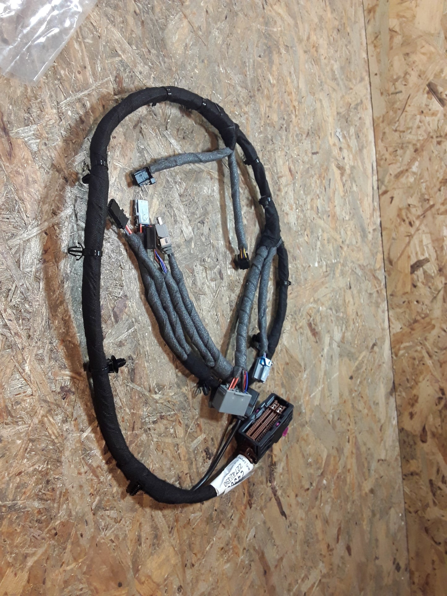 Insignia Kabelsatz Tunnelkonsole 230V Zubehörsteckdose original GM Opel NEU