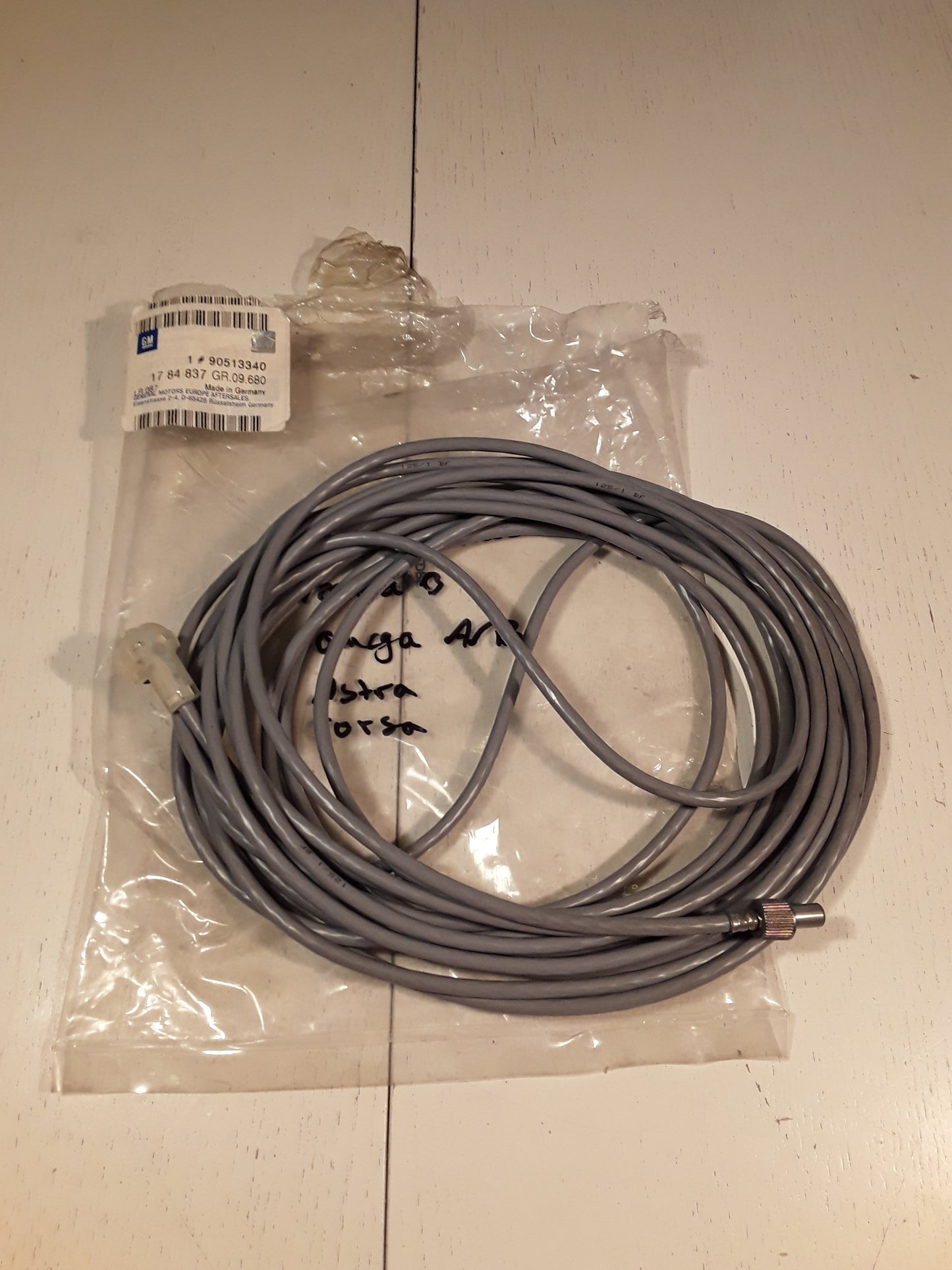 Vectra B Omega A/ B Astra Corsa Antennenkabel original GM Opel NEU