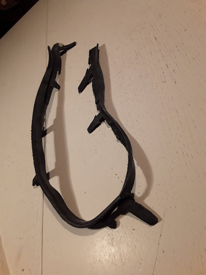 Omega B Dichtung Frontscheinwerfer links original GM Opel NEU