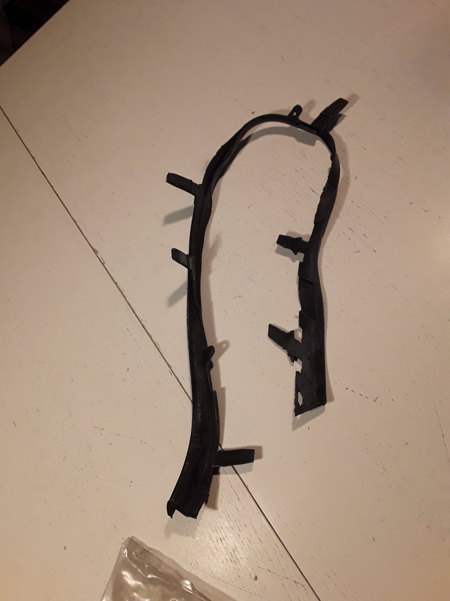 Omega B Dichtung Frontscheinwerfer links original GM Opel NEU