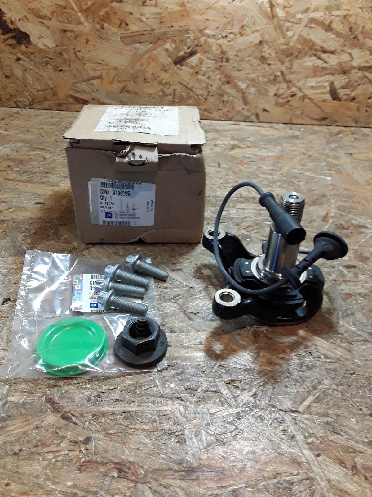 Tigra B Corsa C Stehbolzen Radlager ABS Sensor Hinterlasse hinten links original GM Opel NEU