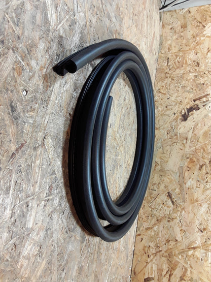 Fiat Punto Punto GT Gummiabdichtung Türe vorne links original Fiat NEU