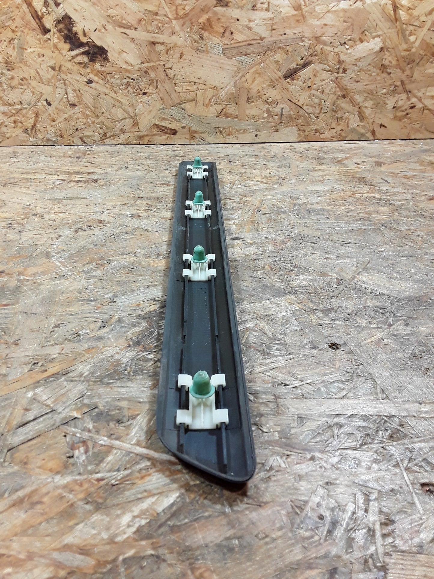 Astra G 3Türig Zafira A Schutzzierleiste Seitenwand rechts hinten original GM Opel NEU