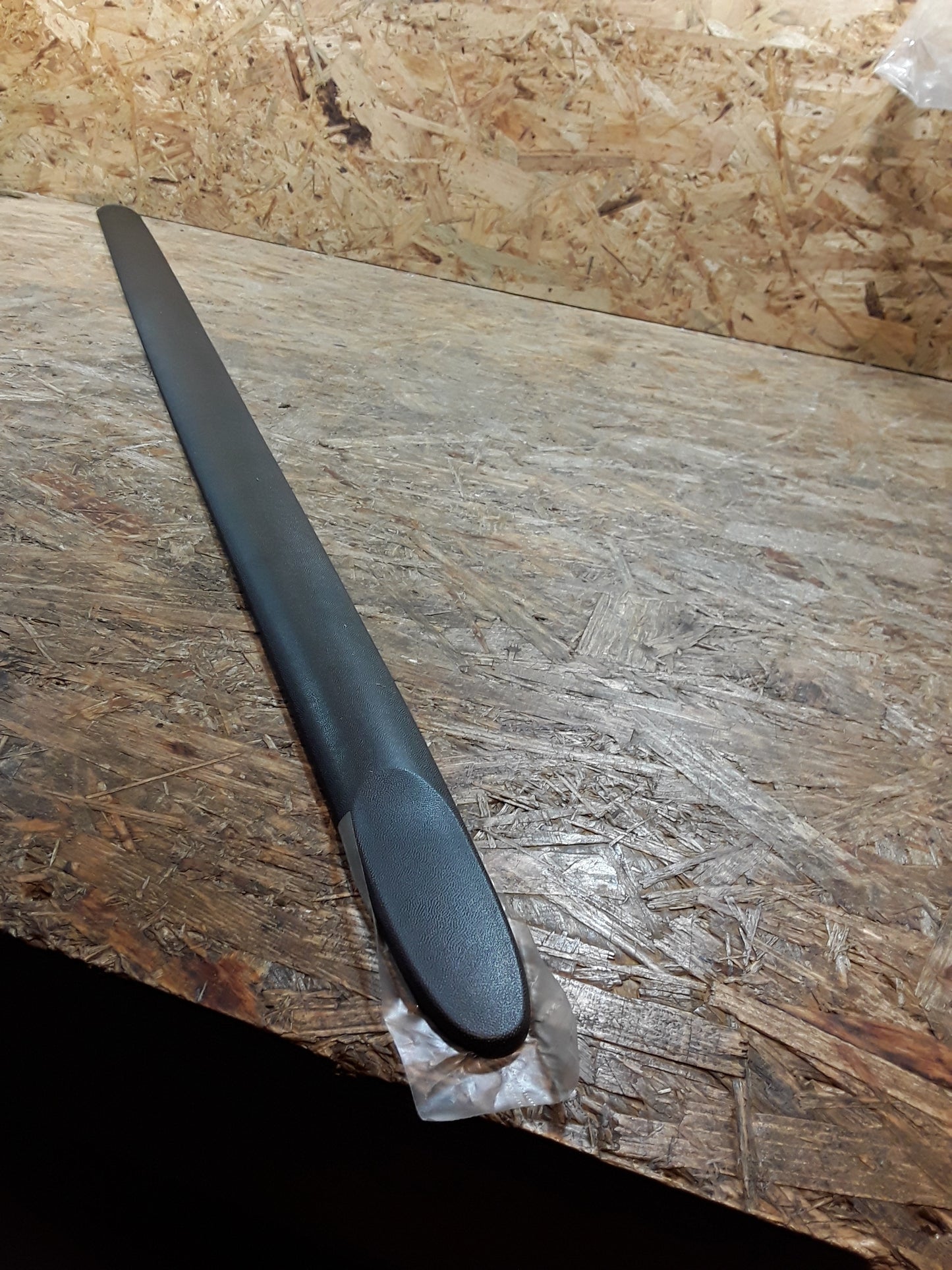 Corsa B Schutzzierleiste Türe vorne links original GM Opel NEU