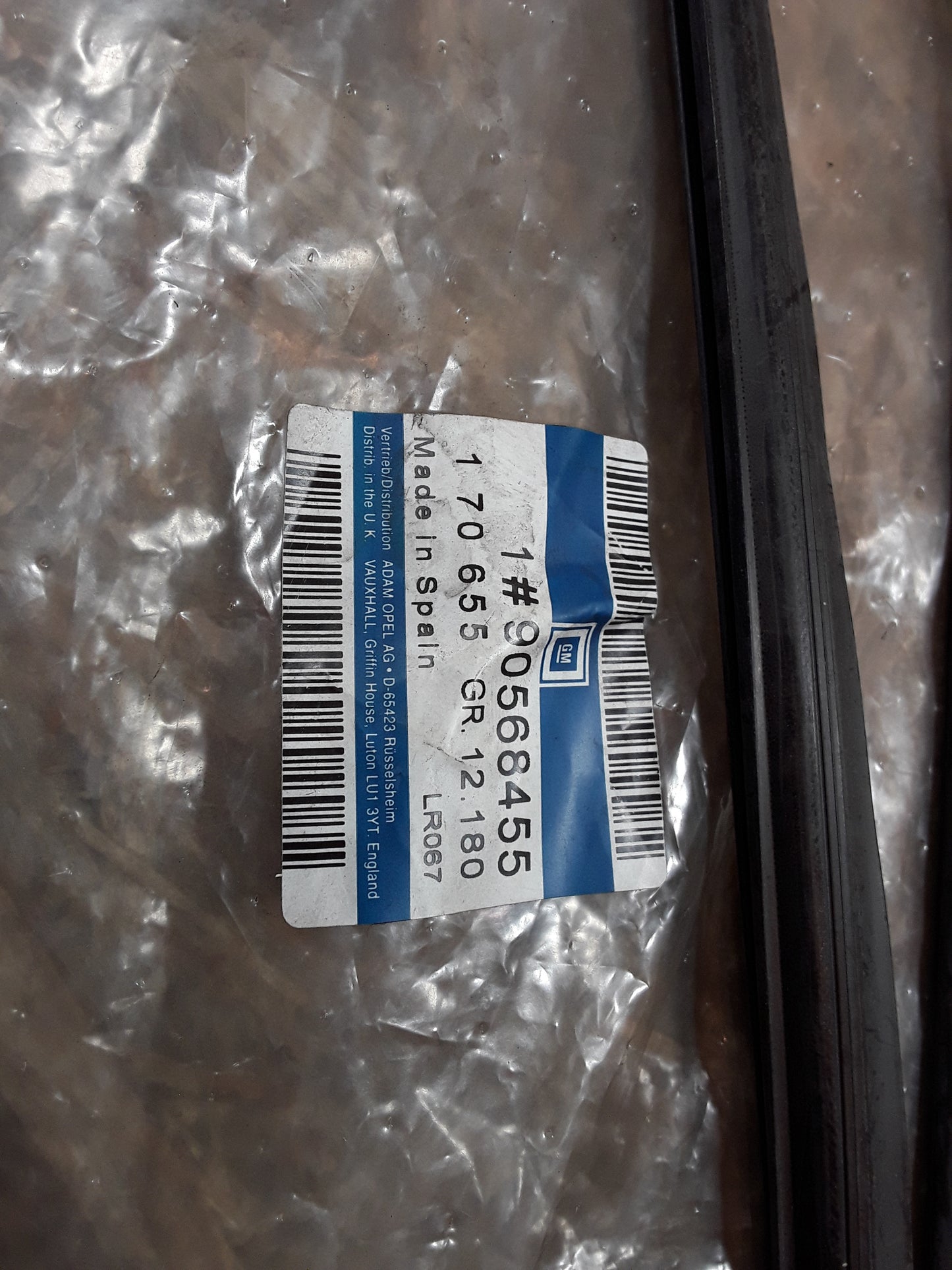 Vectra B Stufenheck Dichtungsleiste Heckscheibe original GM Opel NEU
