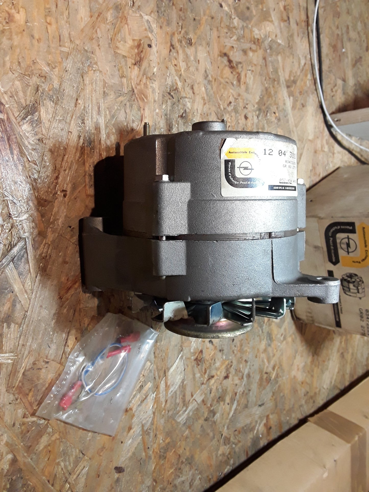 Ascona Corsa A Kadett C Manta Rekord D/E Lichtmaschine 45A 14V original Opel NEU