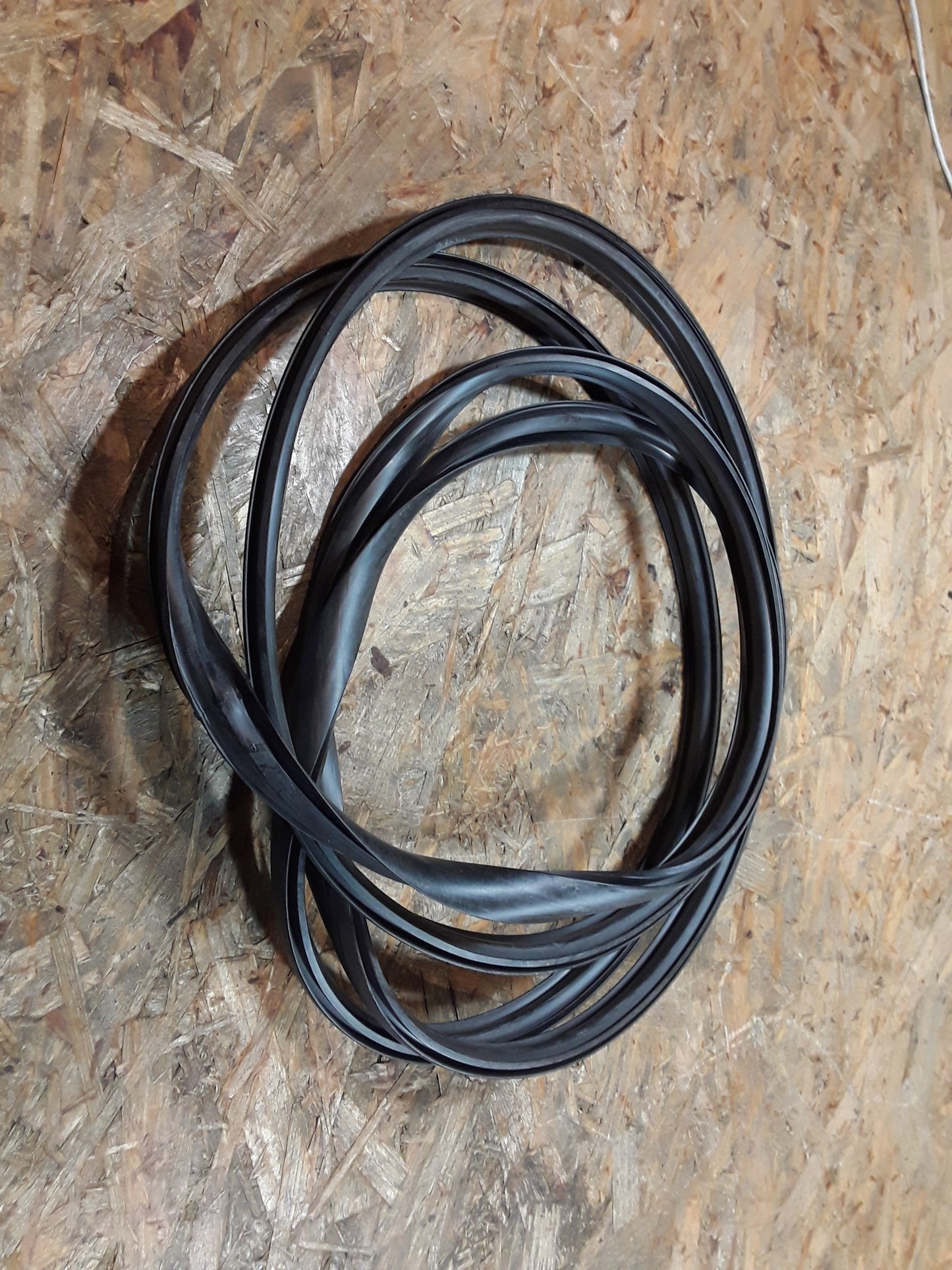Corsa B Zierleiste Gummiabdichtung Heckklappe original GM Opel NEU