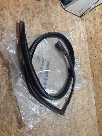 Vectra B Dachrahmen Gummiabdichtung links original GM Opel NEU