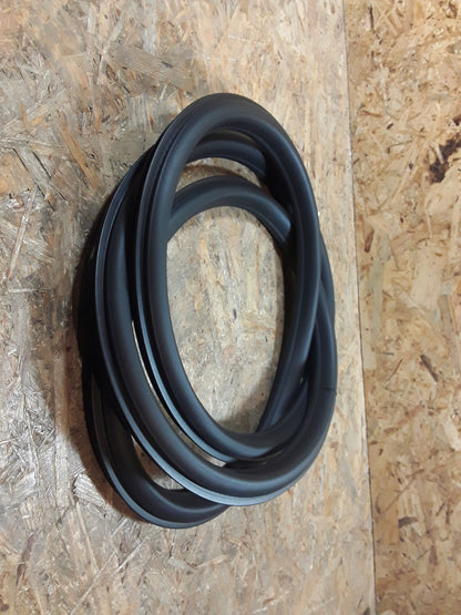 Astra J Kombi Türdichtungsgummi hinten links original GM Opel NEU