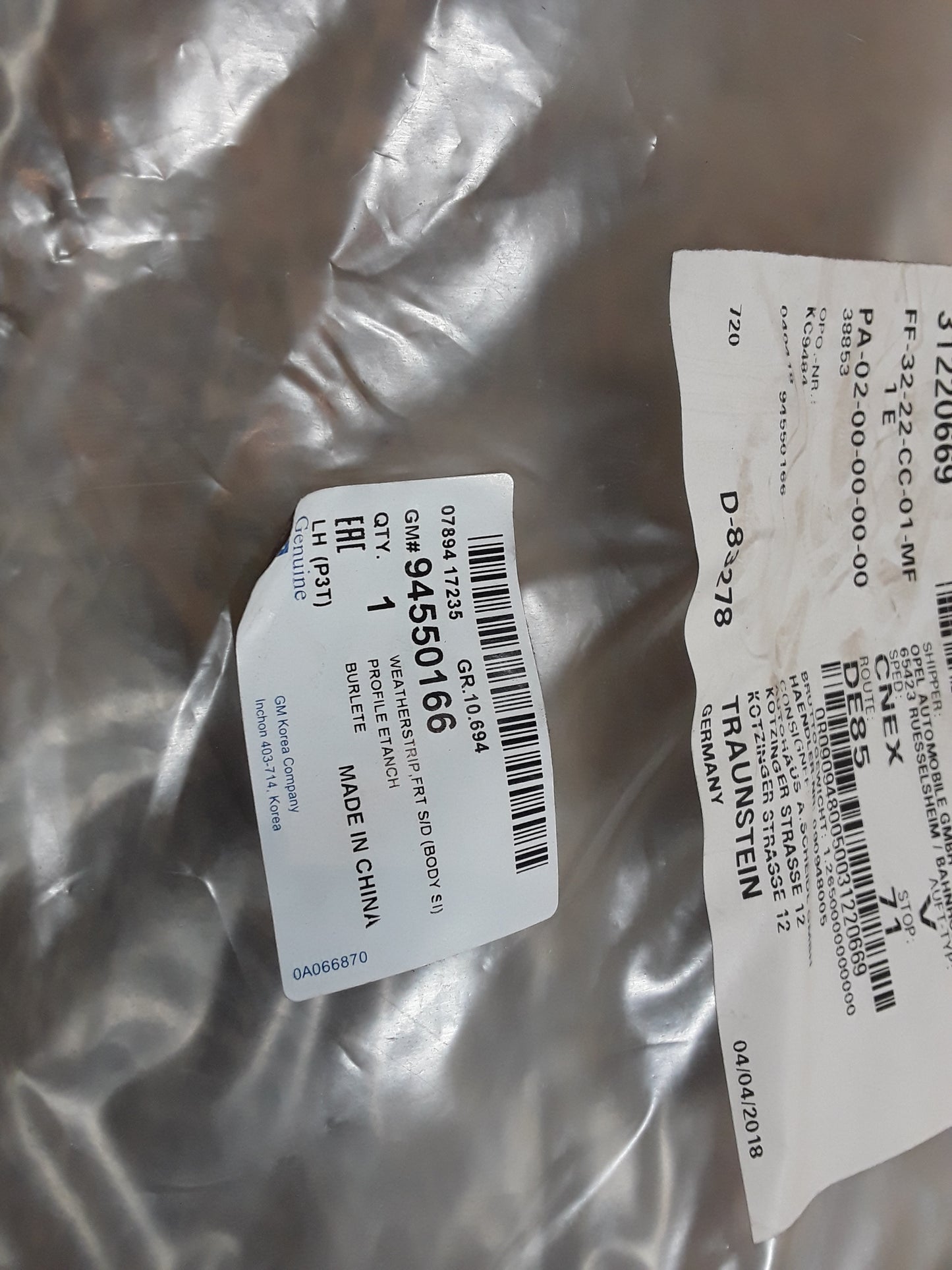 Mokka A Chevrolet Trax Türdichtungsgummi links vorne original GM Opel NEU