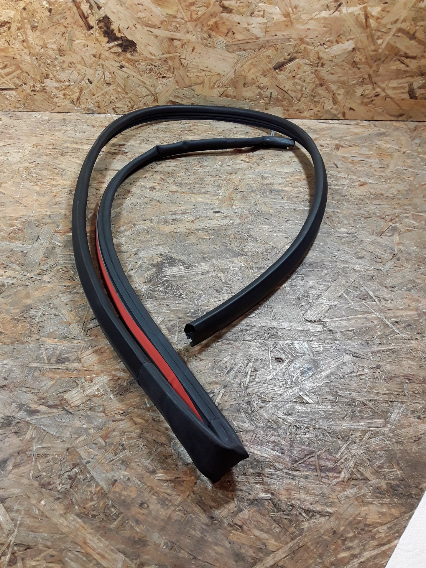 Meriva A Gummiabdichtung Radkasten hinten rechts original GM Opel NEU