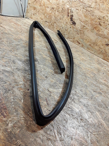Zafira A Gummiabdichtung Fenster vorne links original GM Opel NEU