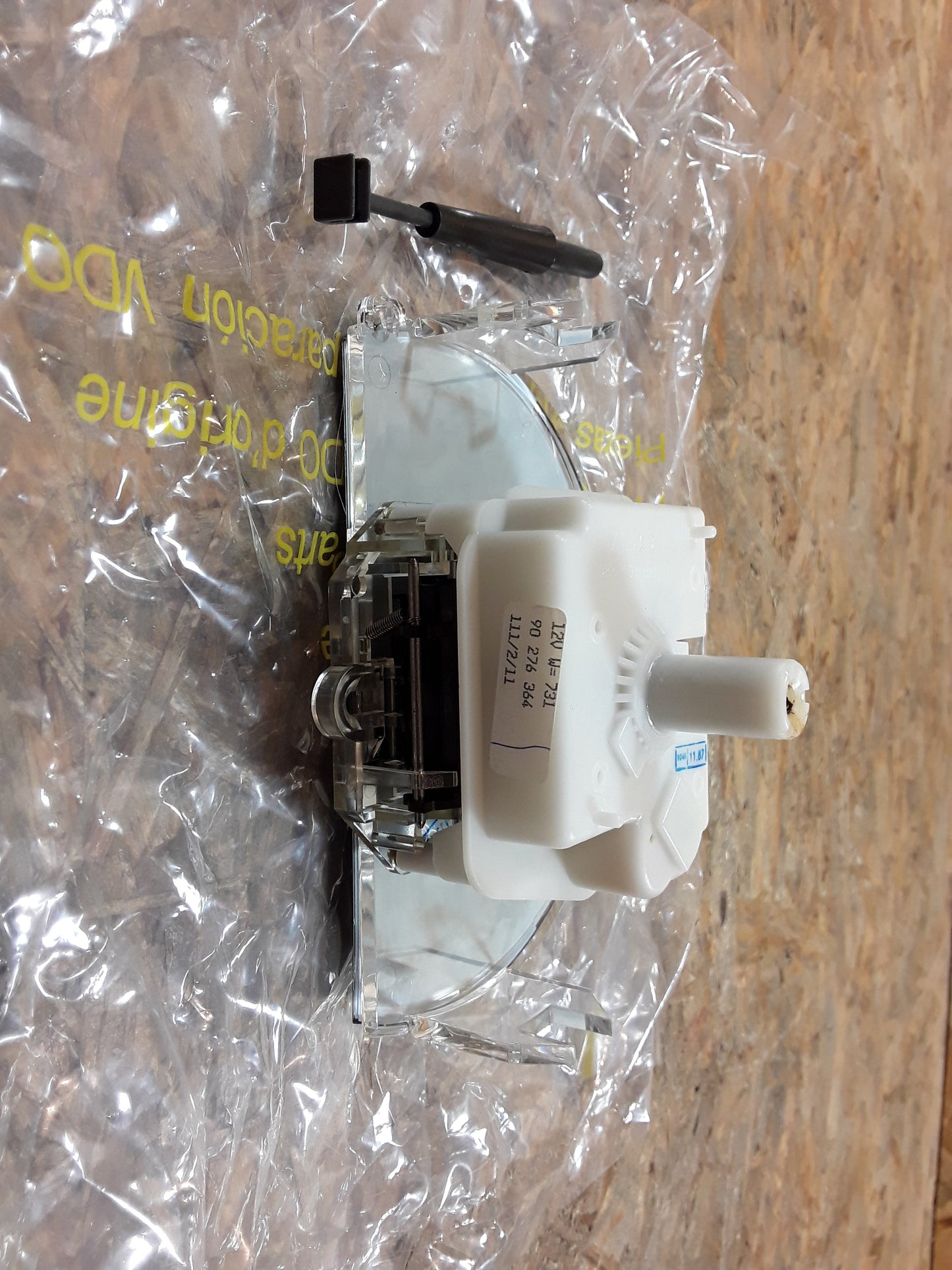 Omega A Tachometer bis 220km/h original GM Opel NEU