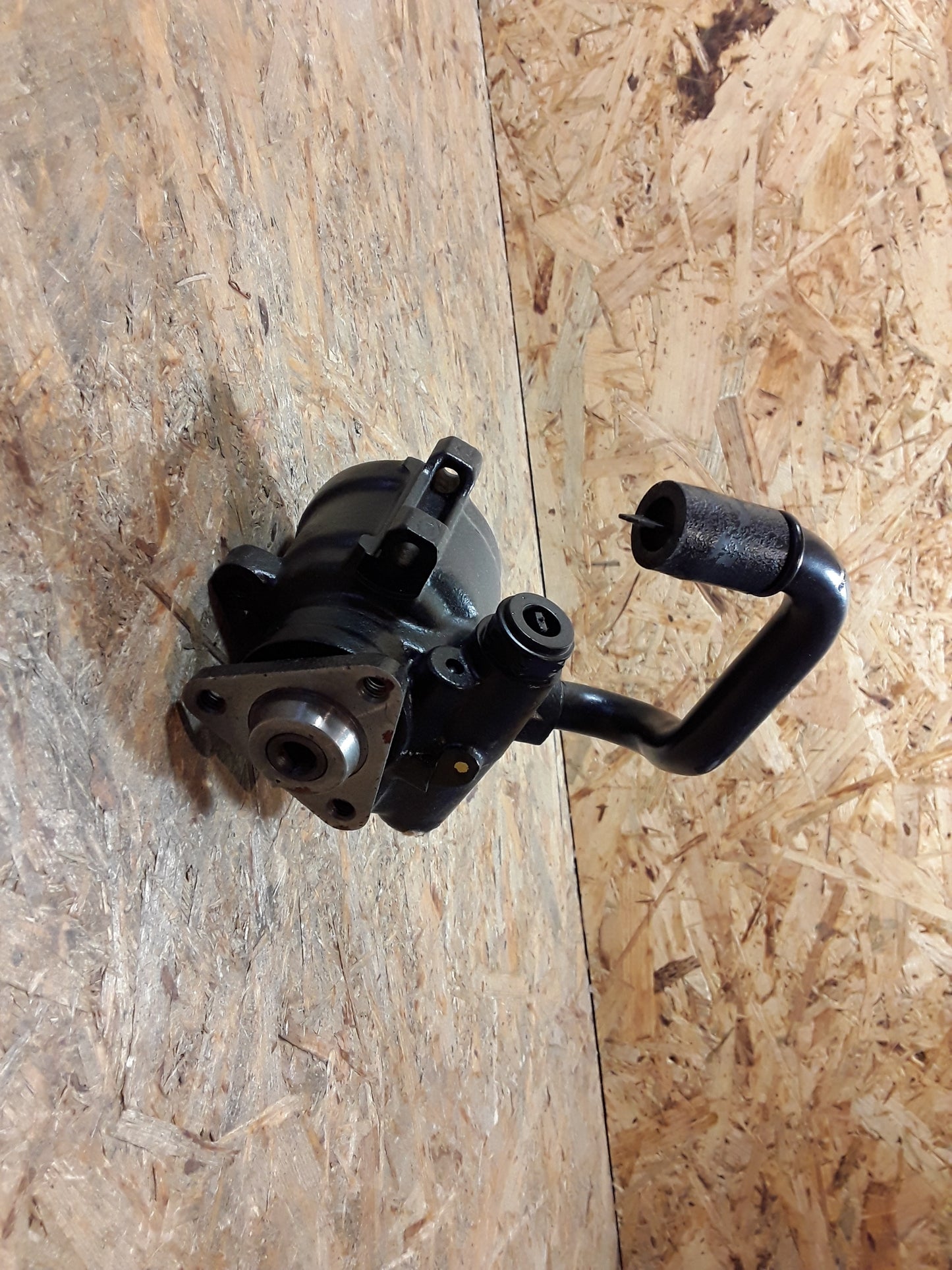 Astra F Vectra A Lenkung Hydraulik Pumpe 1,4l 1,6l original GM Opel NEU