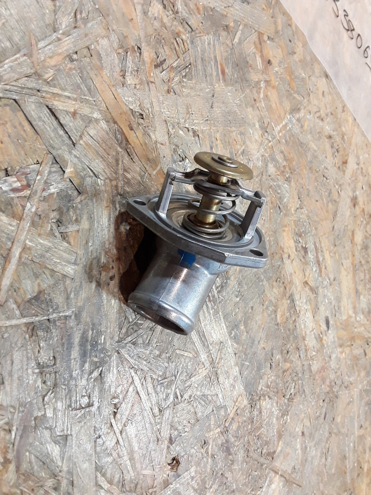 Astra F T92 Omega A V87 Thermostat original GM Opel NEU